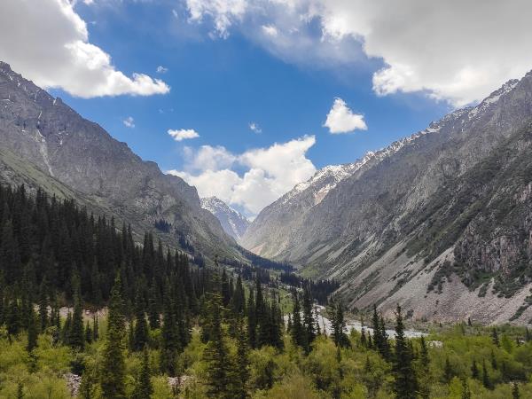 Kyrgyzstan Salbuurun Festival holiday