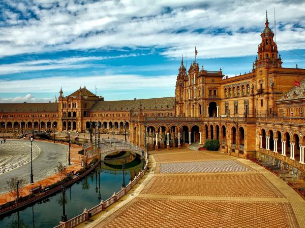 Barcelona to Seville holiday by train