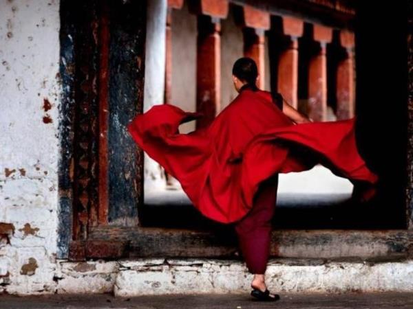 Bhutan festival holiday for women