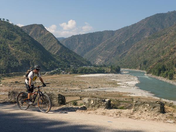Mustang cycling and culture holiday, Nepal