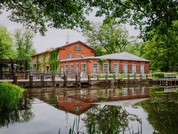 Luxury midnight sun summer holiday in Sweden