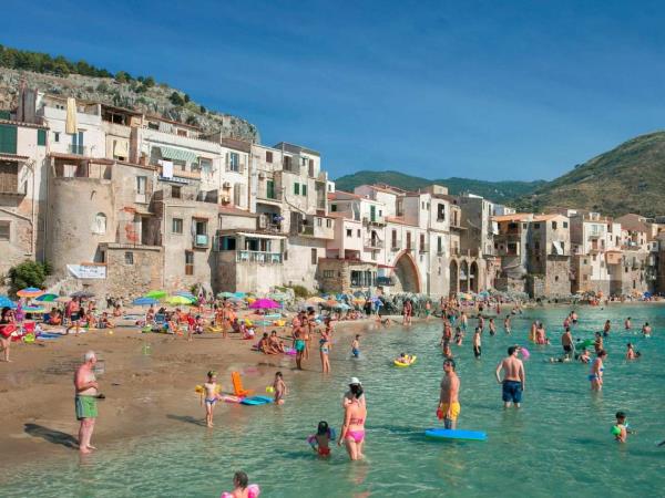 Sicily archeology tour