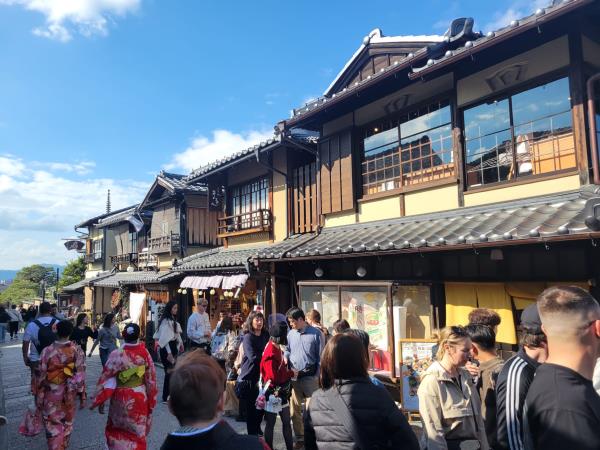 Budget Japan tour
