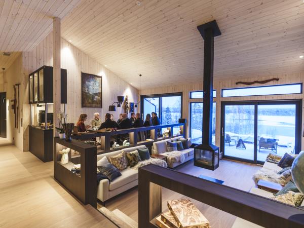 Luxury Arctic holiday with Northern Lights
