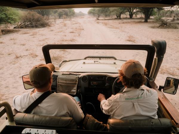Basic Field Guide Course, Botswana