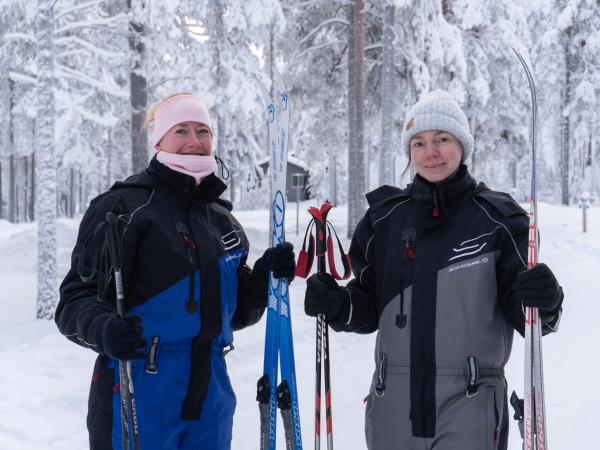 Family winter activity week in Finland