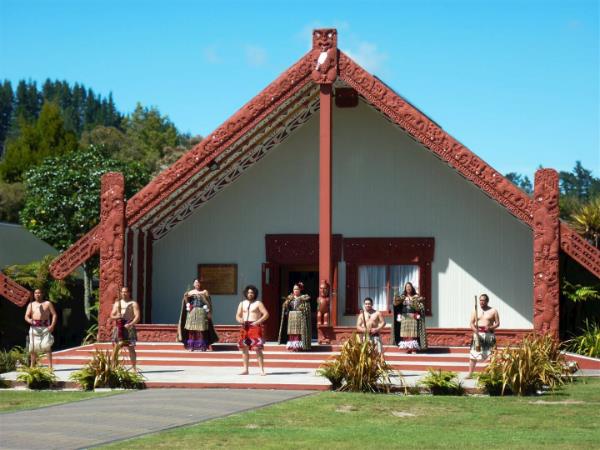 Complete New Zealand walking holiday