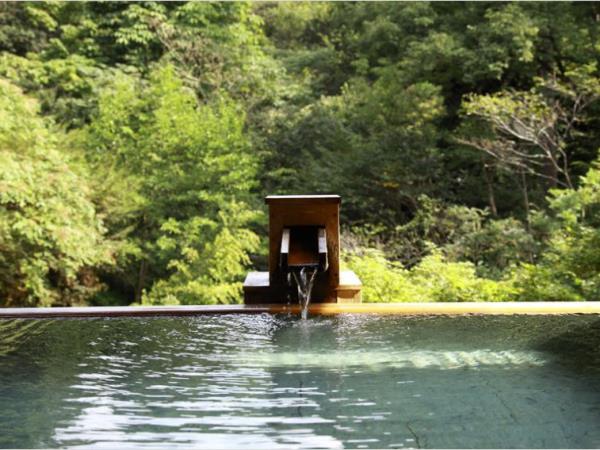 Japan hot springs honeymoon