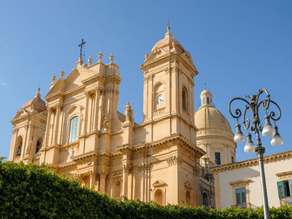 Sicily cultural and food small group walking holiday
