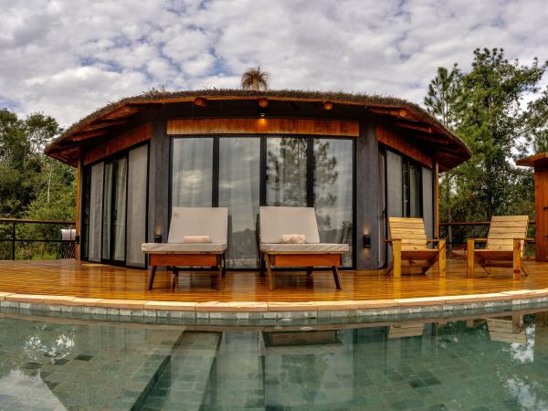 Iguazu Falls luxury jungle camp