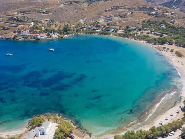 Mykonos sailing holiday for 18-35s