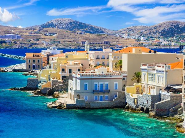 Mykonos sailing holiday for 18-35s