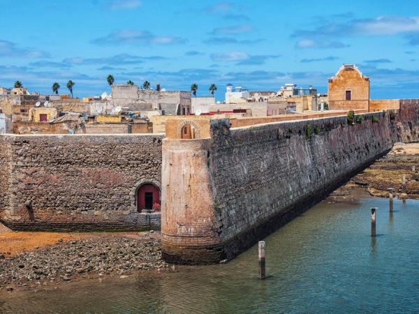 Imperial cities and desert luxury tour, Morocco