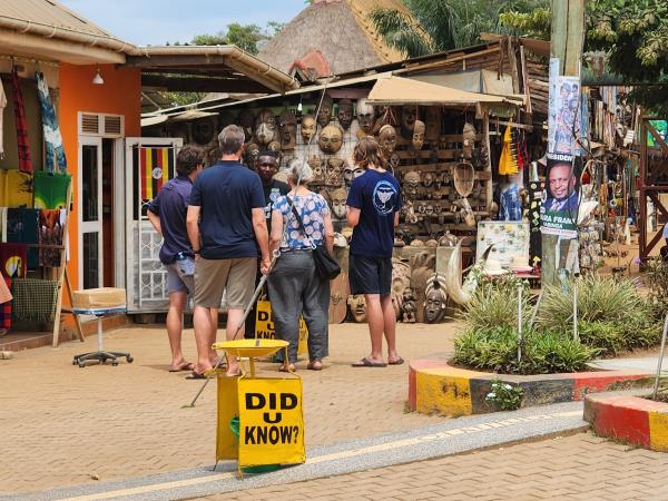 Uganda family safari holiday, all inclusive 