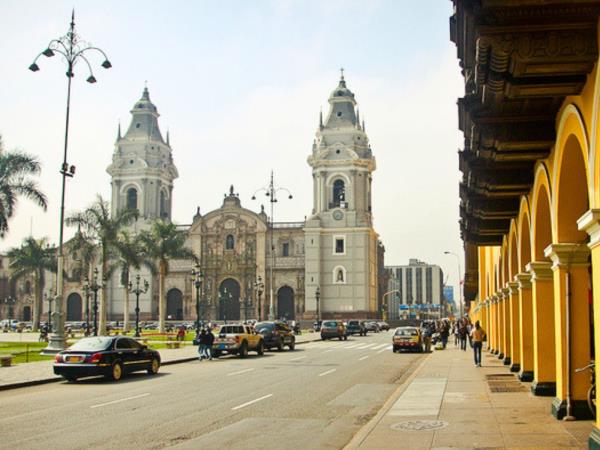 Machu Picchu & Sacred Valley holiday from Lima