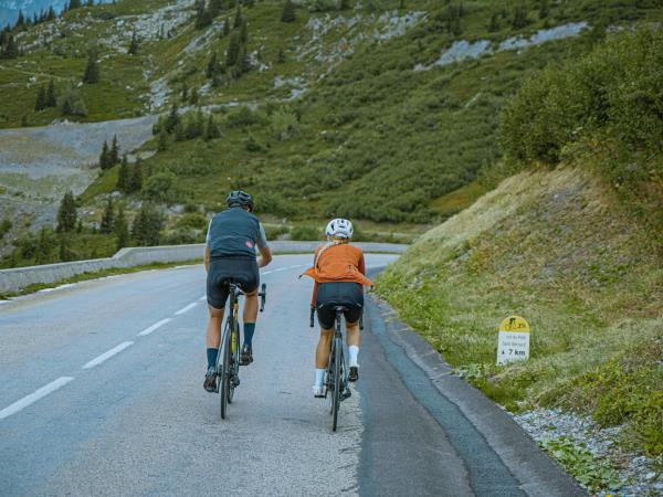 French Alps and Rhone Valley cycling holiday