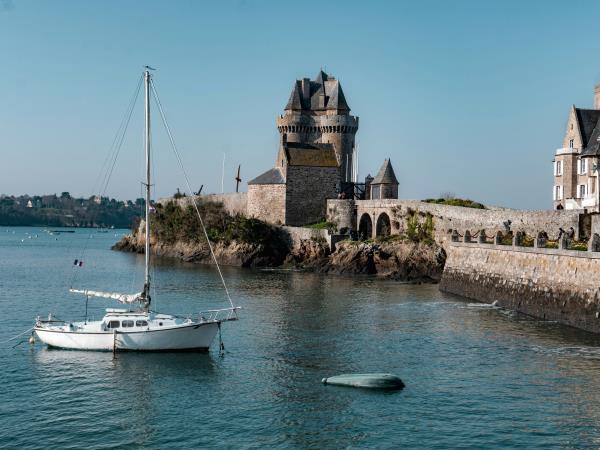 Brittany holiday by bike, France
