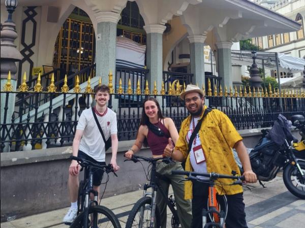 Malaysia, Borneo & Singapore family 12 day tour