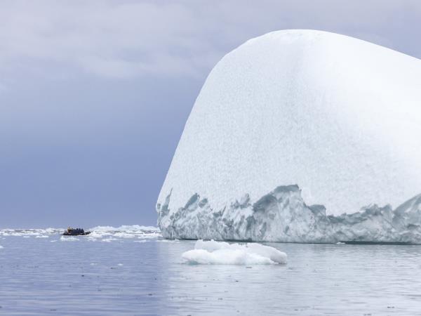 Complete Northwest Passage expedition cruise