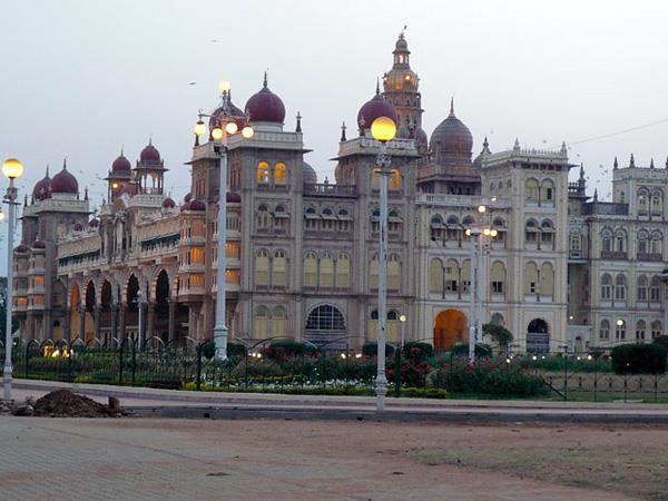 South India walking, culture & wildlife holiday, India