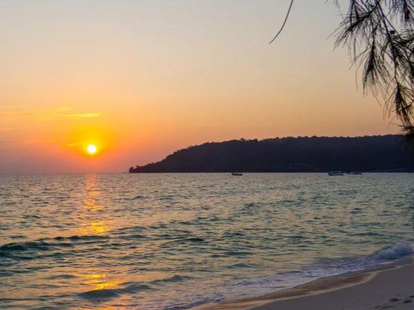 Cambodia private culture and adventure tour