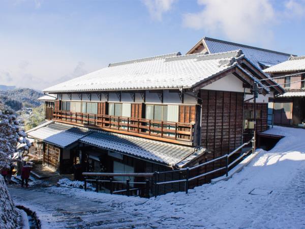 Nakasendo Trail winter tour, Japan