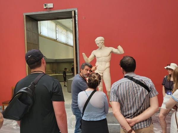 Athens tour with with expert archaeologists