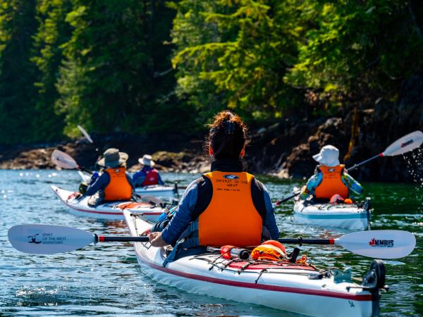 Vancouver Island kayaking & wellness retreat