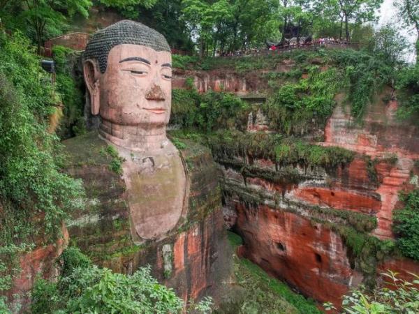 China tour, Beijing to Chengdu