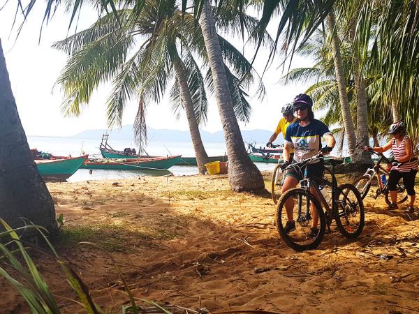 Cambodia & Vietnam community cycling holiday