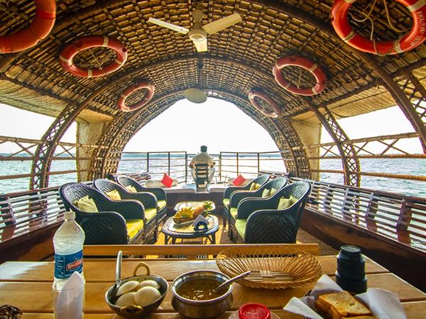 Kerala houseboat and bike tour, India