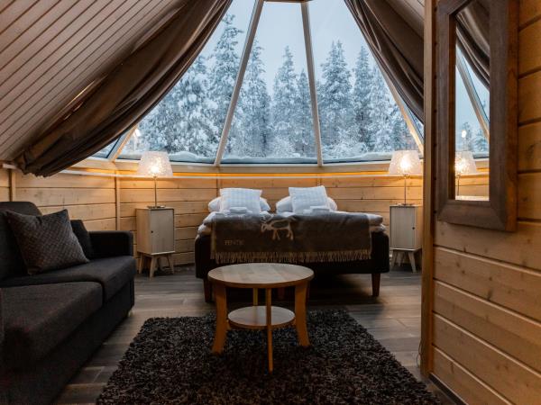 Northern Lights family holiday, tailor made