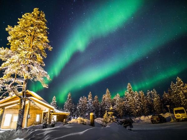 Northern Lights family holiday, tailor made