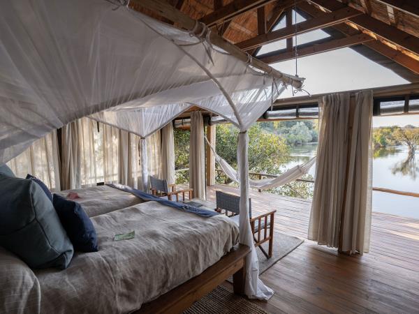 Southern Africa luxury wildlife & beach holiday