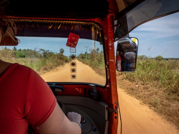 Sri Lanka tuk-tuk self drive adventure