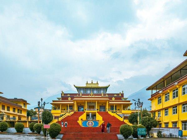 Northern India holiday, by rail and road