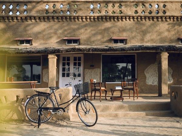 Northern India holiday, by rail and road