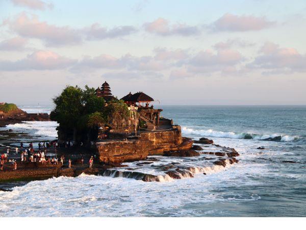 Indonesia culture and nature tour