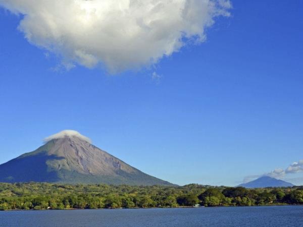 Nicaragua Tuk Tuk small group adventure