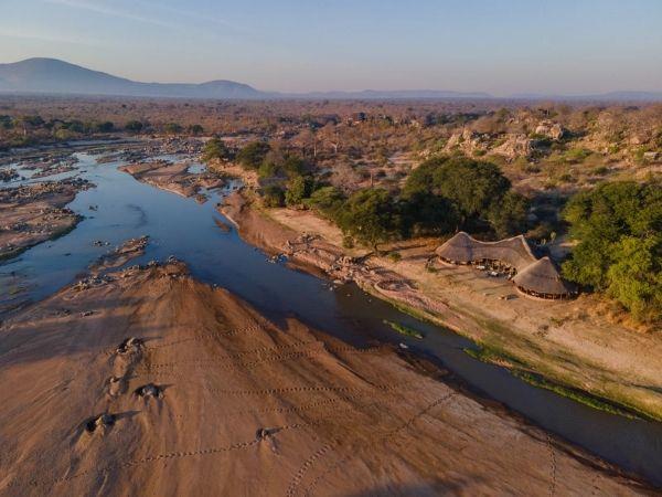 Tanzania safari and Zanzibar beach holiday