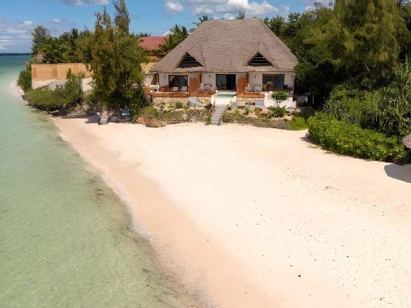 Tanzania safari and Zanzibar beach holiday