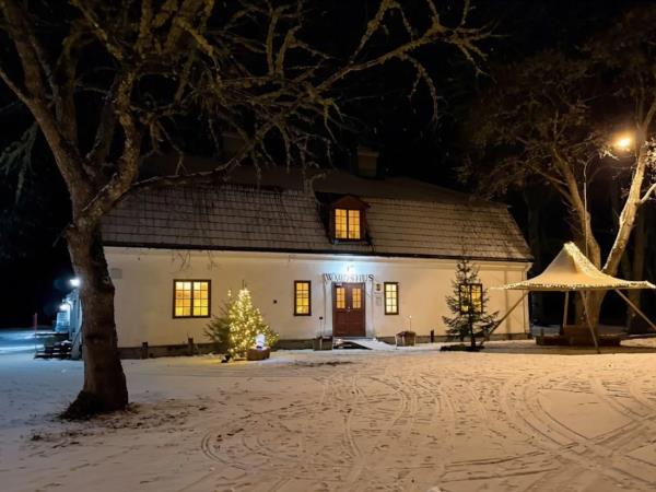 Sweden winter wildlife short break