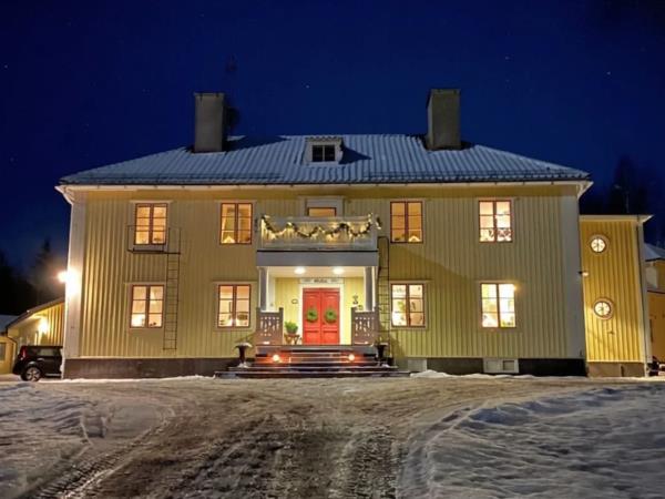 Sweden winter wildlife short break