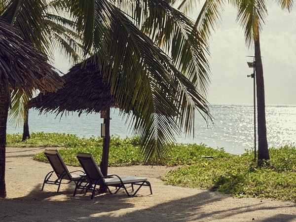 Kenya safari and Zanzibar beach holiday