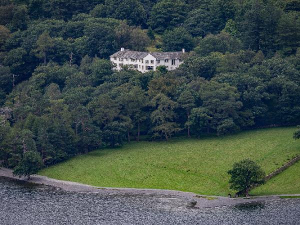 Yoga, walking & wellness in the Lake District holiiday