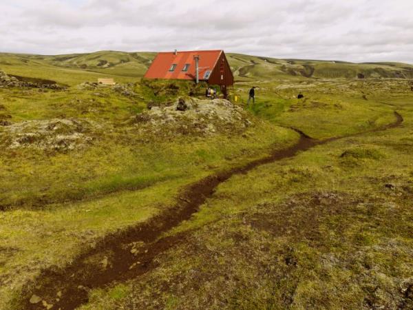 Hiking in Iceland, small group
