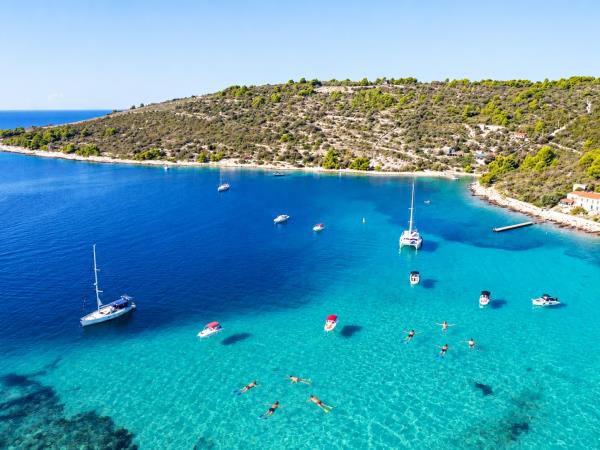 Active holiday in Croatia for families with older children