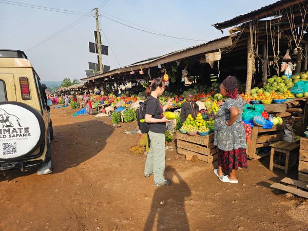 Small group adventure holiday in Uganda