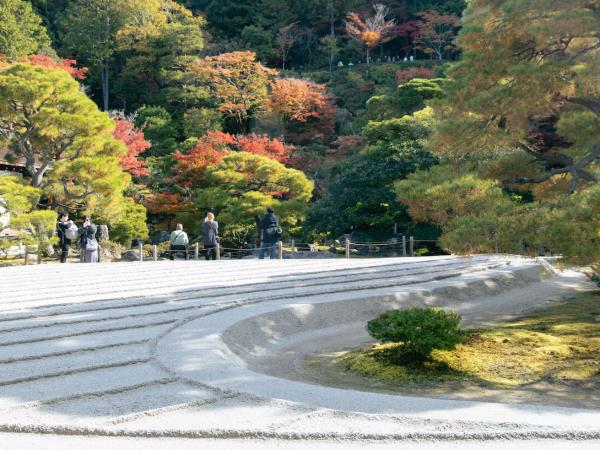 Japan small group walking tour, traditions & history