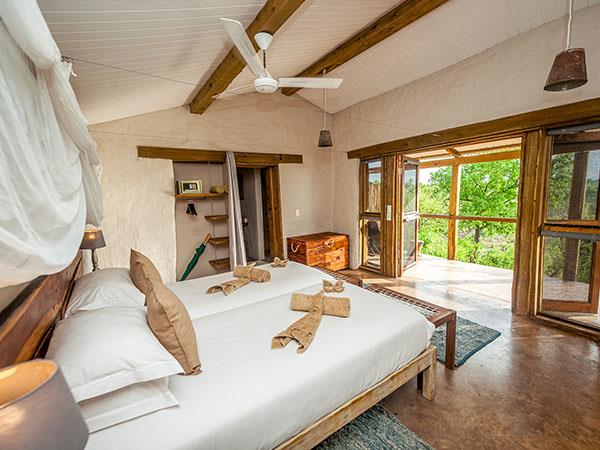 Botswana lodge safari and Victoria Falls
